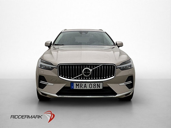 Volvo XC60 2 of 5