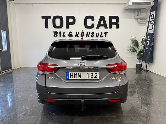 Hyundai i40 4 of 5