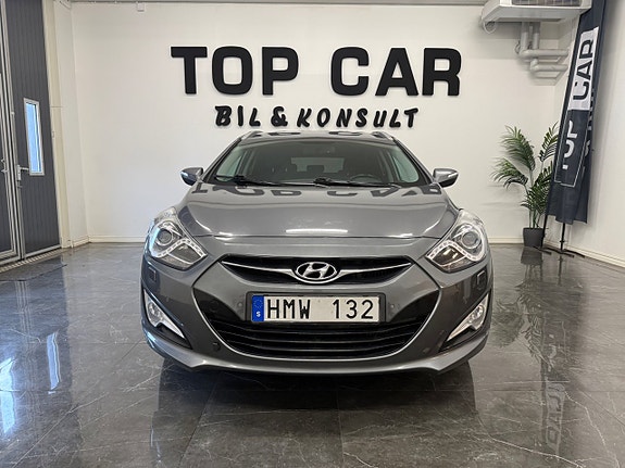 Hyundai i40 2 of 5