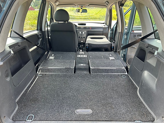 Opel Meriva 14 of 25