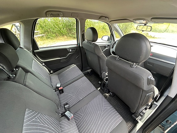 Opel Meriva 6 of 25