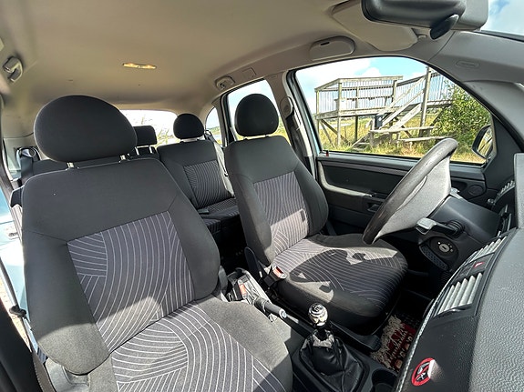 Opel Meriva 8 of 25