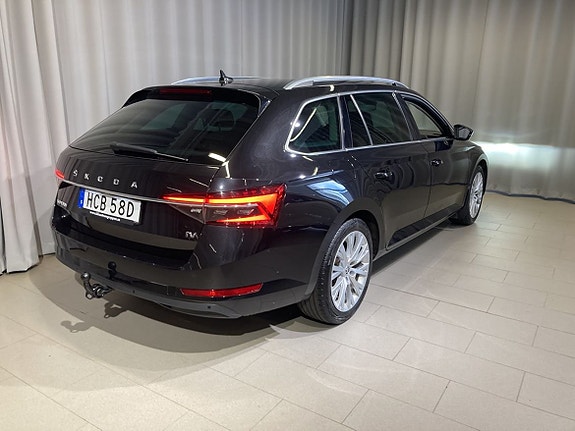 Skoda Superb 18 of 18