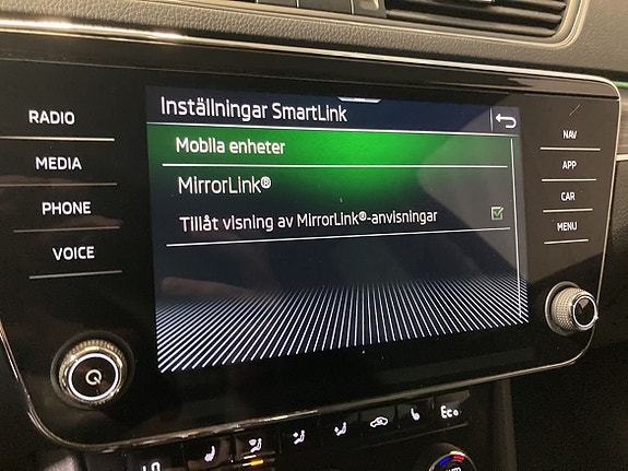 Skoda Superb 11 of 18