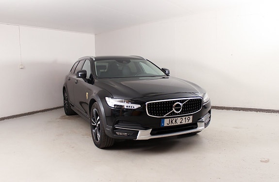 Volvo V90 Cross Country 17 of 21