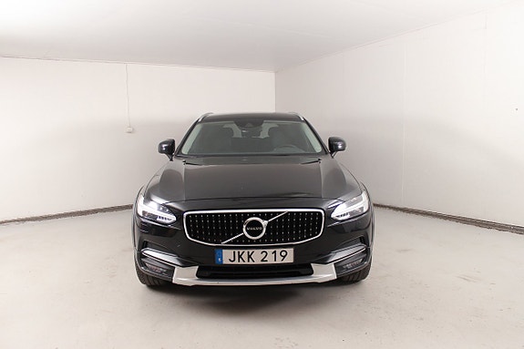 Volvo V90 Cross Country 18 of 21