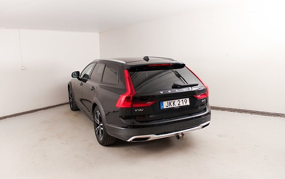 Volvo V90 Cross Country 6 of 21