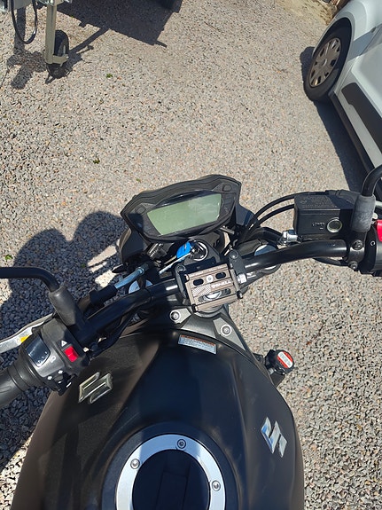Suzuki SV650 2 of 5