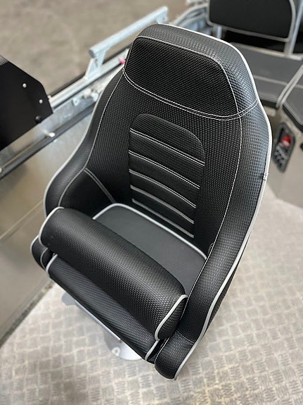 Silver Shark BRX med Yamaha F130 8 of 12