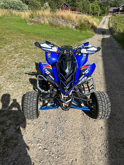 Yamaha Raptor 700R 2 of 5