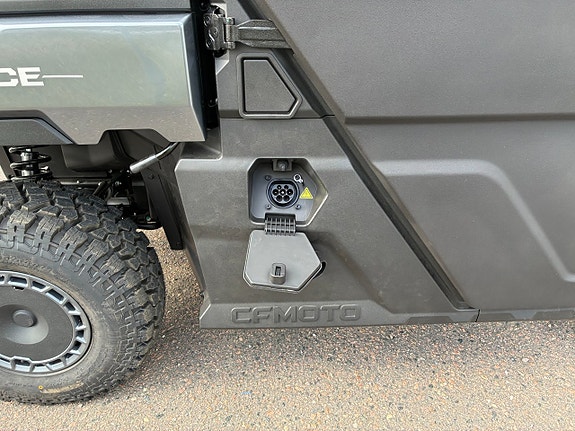 cf-moto U6 EV Nya elektriska UTV 4 of 8