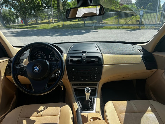 BMW X3 3 of 5