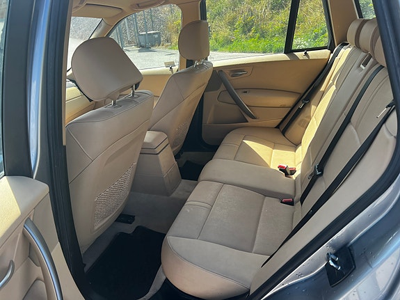 BMW X3 2 of 5
