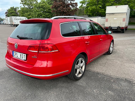Volkswagen Passat 5 of 5