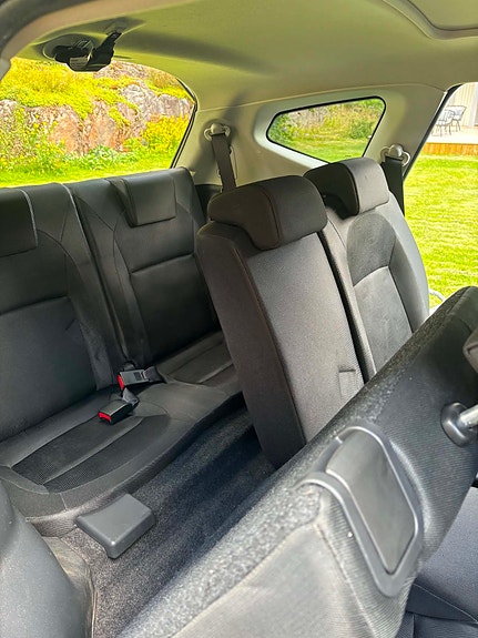 Nissan Qashqai+2 4 of 5