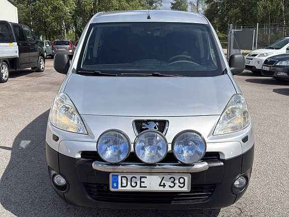 Peugeot Partner 2 of 5