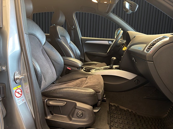 Audi Q5 12 of 17