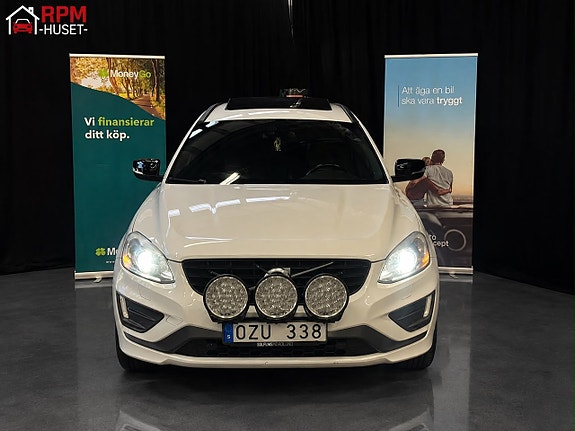 Volvo XC60 3 of 5