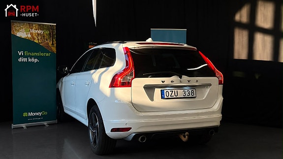 Volvo XC60 6 of 25
