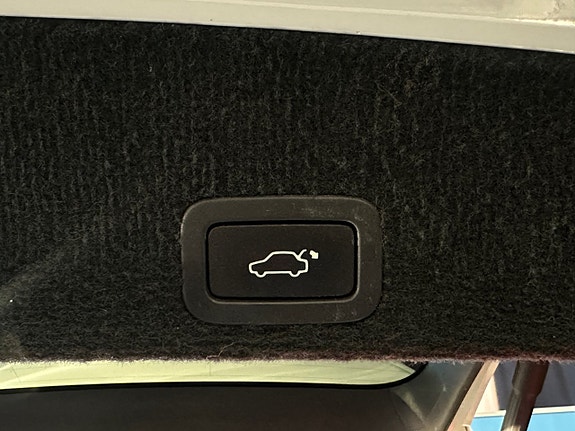 Volvo XC60 25 of 25