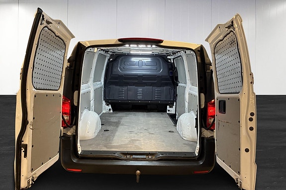 Mercedes-Benz Vito 114 18 of 18
