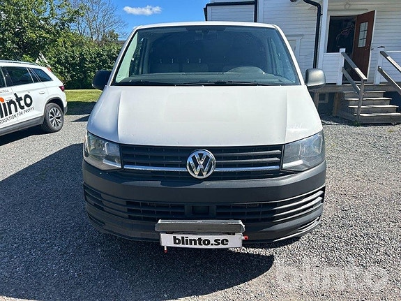 Skåpbil VOLKSWAGEN Transporter T6 2.0 TDI DSG 3 of 5