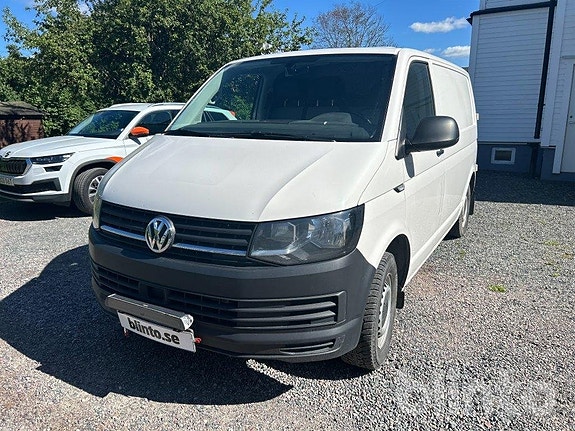 Skåpbil VOLKSWAGEN Transporter T6 2.0 TDI DSG 2 of 5