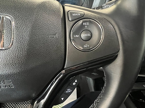 Honda HR-V 12 of 17