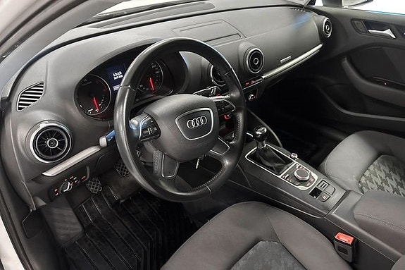 Audi A3 5 of 5