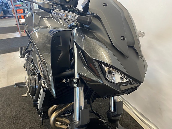 Kawasaki Z650 S "Fabriksny hoj för omgående leverans" 5 of 5