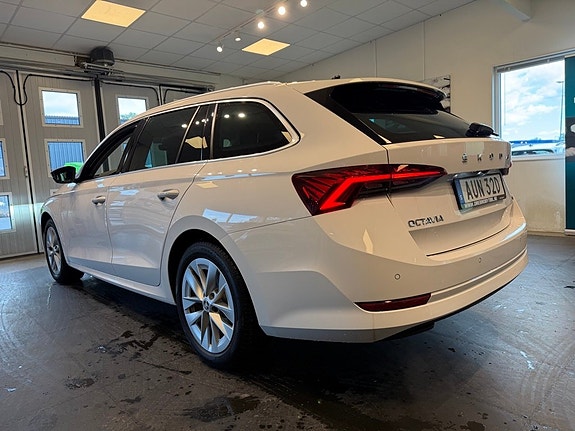 Skoda Octavia 3 of 26
