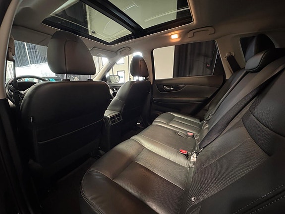 Nissan X-Trail 6 of 17