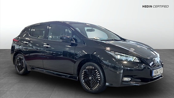 Nissan Leaf 3 of 5