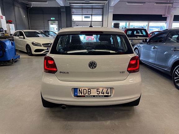 Volkswagen Polo 6 of 24