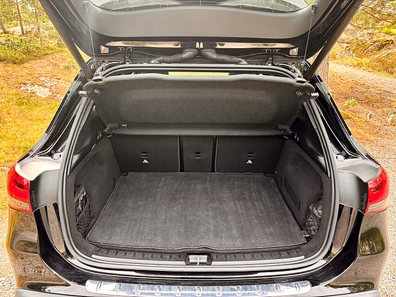 Mercedes-Benz EQA250 5 of 5