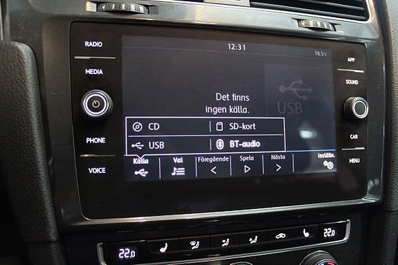Volkswagen Golf VII 16 of 24