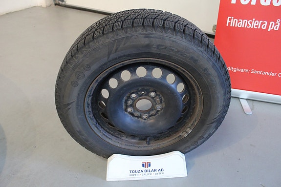 Volkswagen Golf VII 24 of 24