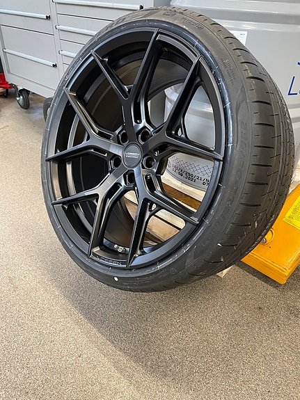 BMW 530d 9 of 9