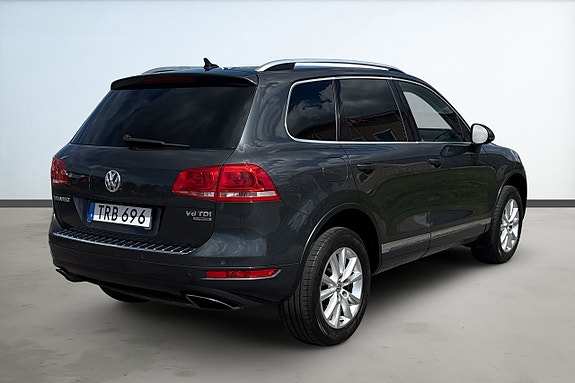 Volkswagen Touareg 5 of 5