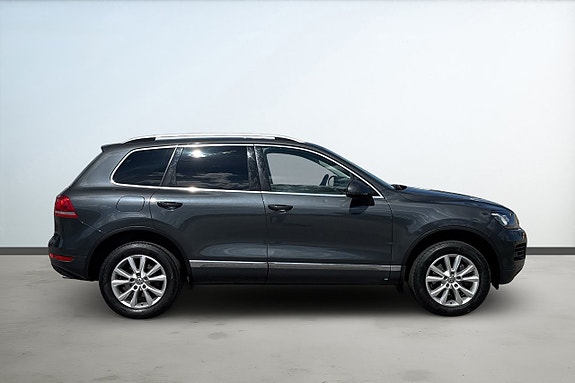 Volkswagen Touareg 6 of 21