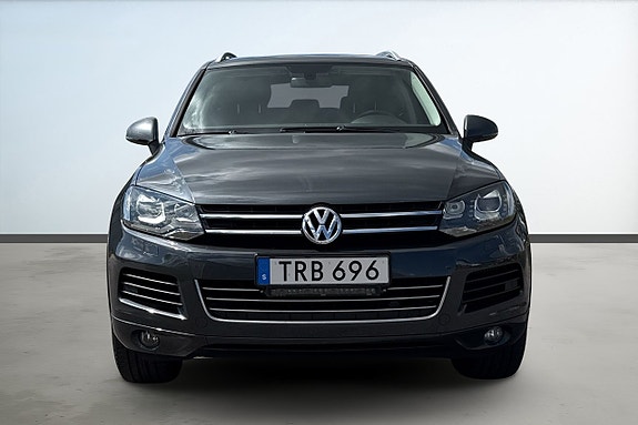 Volkswagen Touareg 8 of 21