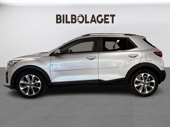 Kia Stonic 2 of 5