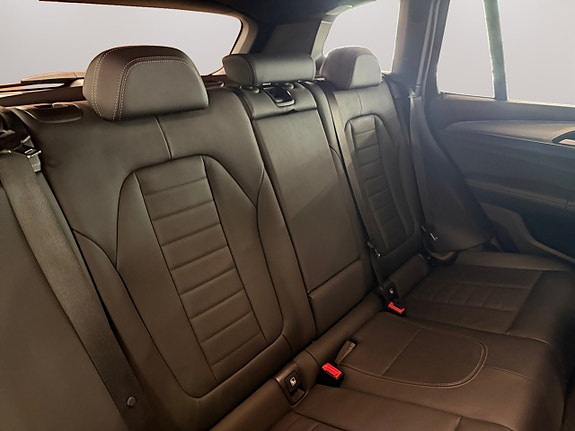 BMW X3 11 of 23