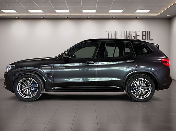 BMW X3 2 of 5