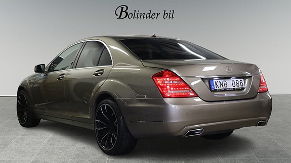 Mercedes-Benz S350 4 of 21