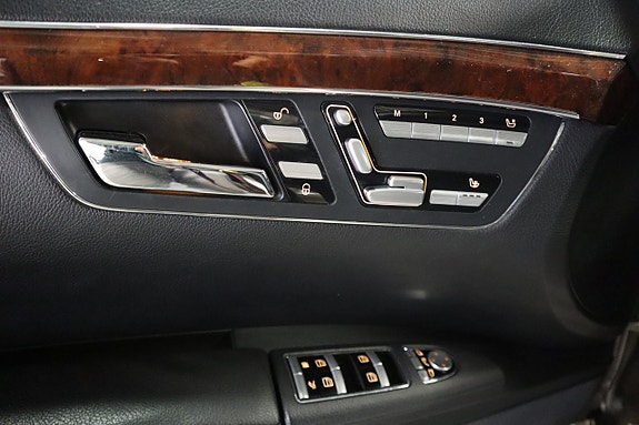 Mercedes-Benz S350 15 of 21