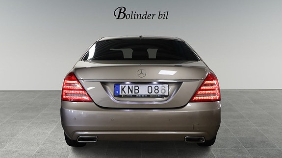 Mercedes-Benz S350 5 of 21