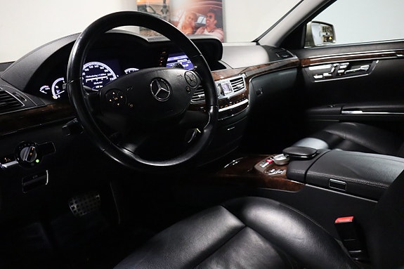 Mercedes-Benz S350 8 of 21