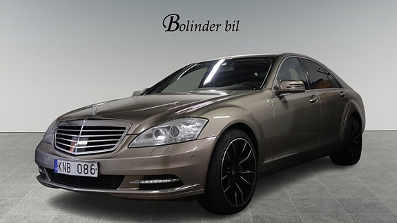 Mercedes-Benz S350 3 of 21