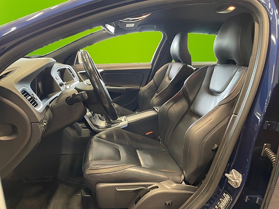 Volvo V60 9 of 16